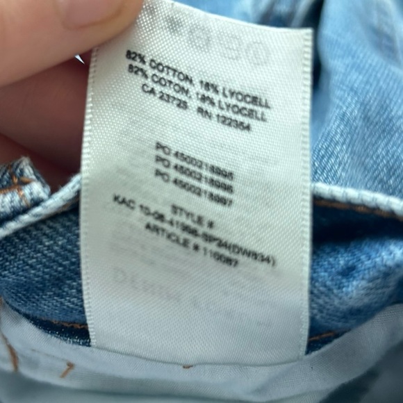 Aritzia Denim Forum The '90s Millie Hi-Rise Cargo Jean Size 23 - Picture 6 of 8